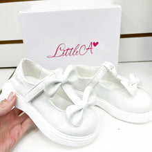 Load image into Gallery viewer, Little A BEAU Bright White Double Bow Shoe LA24501
