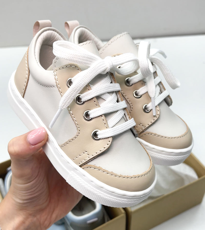 Borboleta Cream & beige Santiago Leather Trainers